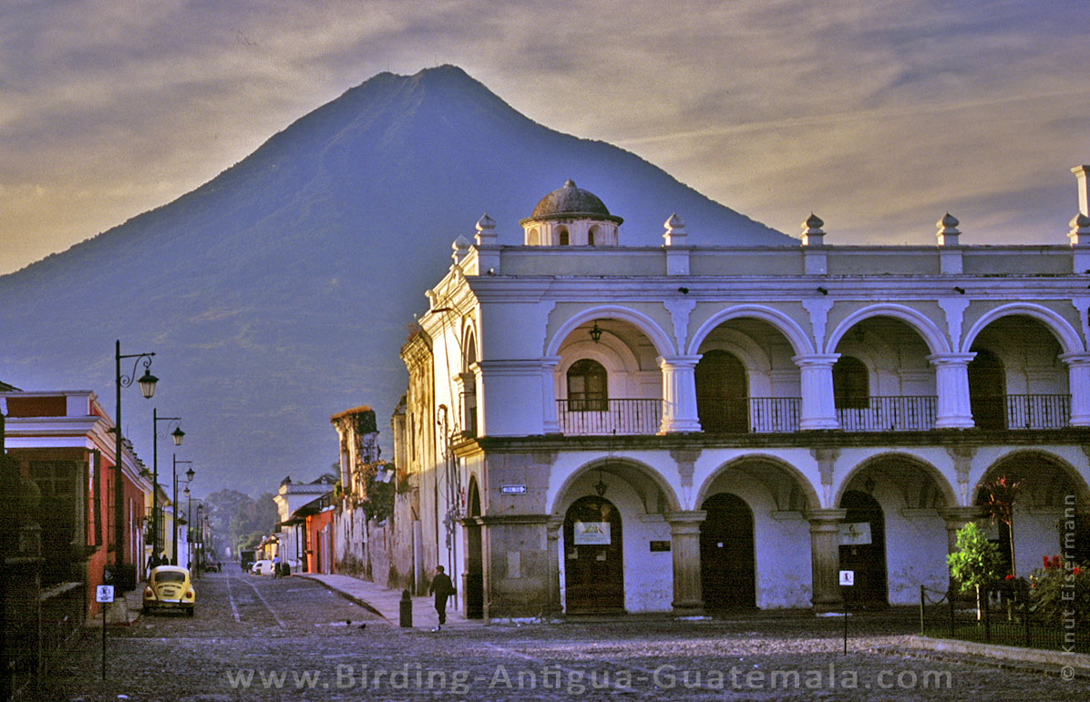 Center of Antigua Guatemala with the palace of the captaincy and the Agua volcano